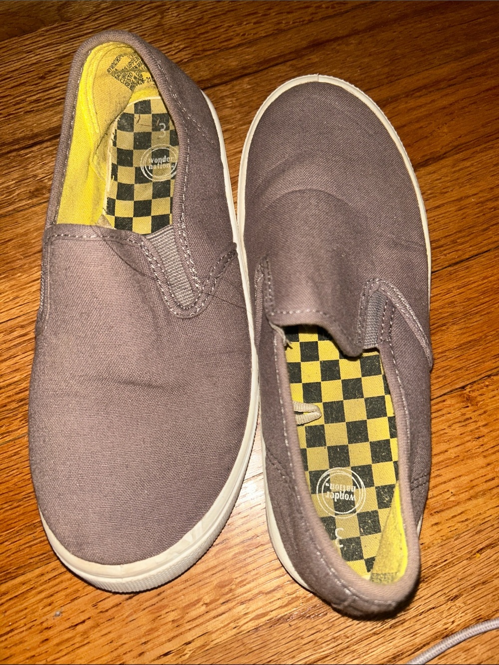 Kids Slip-On Canvas Shoes in Taupe size 3